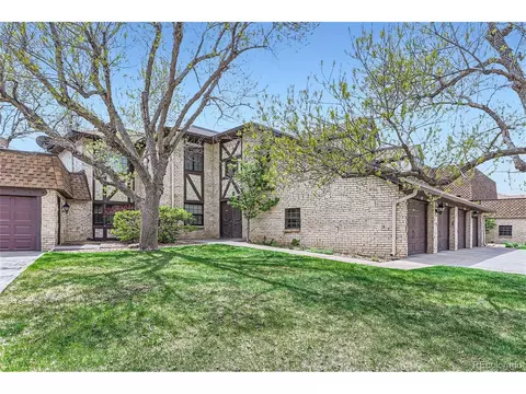 7250 Eastmoor Dr #105, Denver, CO 80237