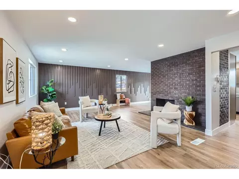 12932 Elgin Pl, Denver, CO 80239 photo 5