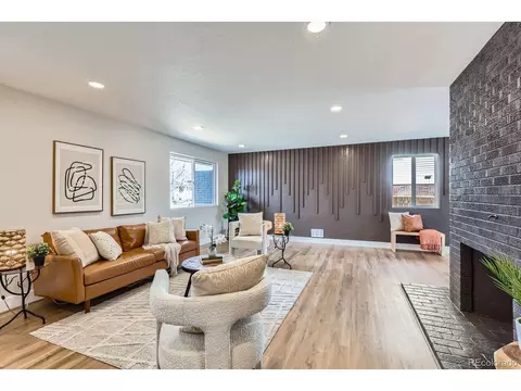 12932 Elgin Pl, Denver, CO 80239 photo 6