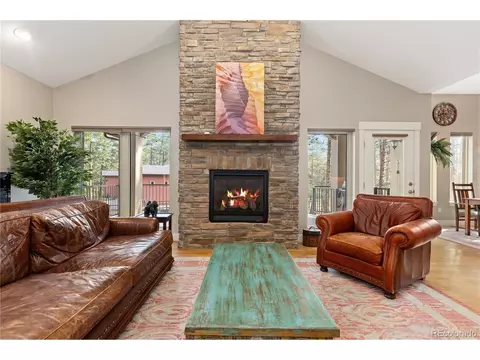 1395 Gore Cir, Larkspur, CO 80118