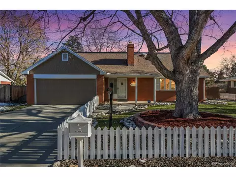 7748 Newman St, Arvada, CO 80005