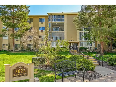 3022 S Wheeling Way #207-205, Aurora, CO 80014