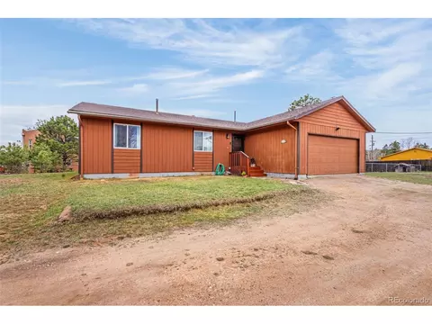 920 Forest Edge Rd, Woodland Park, CO 80863