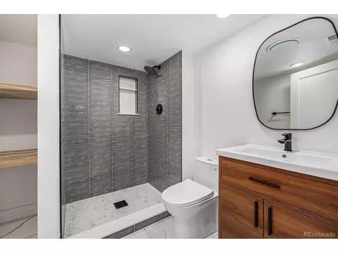 Undisclosed, Centennial, CO 80122 photo 35