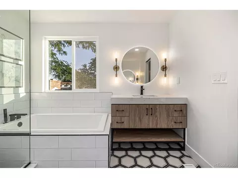 Undisclosed, Centennial, CO 80122 photo 27