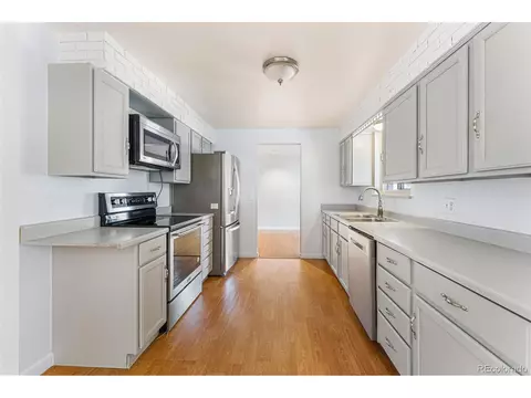 8266 Conifer Rd, Denver, CO 80221 photo 8