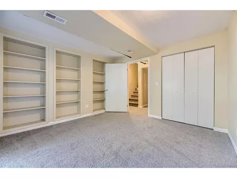 2728 E Nichols Cir, Centennial, CO 80122 photo 20