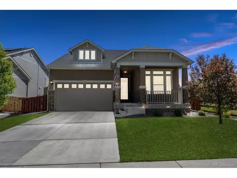 164 N Oak Hill Way, Aurora, CO 80018