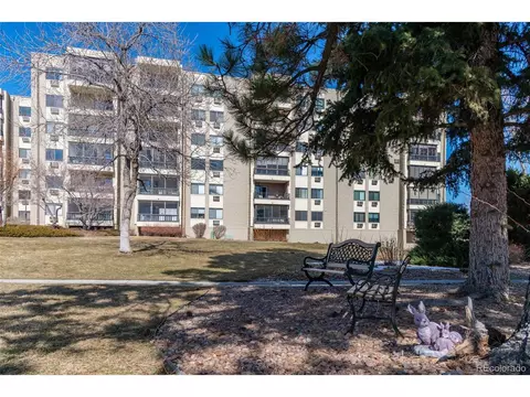 13992 E Marina Dr #302, Aurora, CO 80014