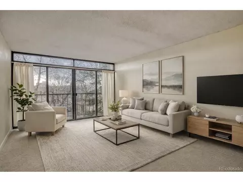 2 Adams St #303, Denver, CO 80206