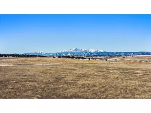 6 Lorraine Rd, Larkspur, CO 80118