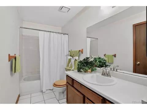 Bath - 16314 Exposition Dr, Aurora, CO 80017 photo 1 of 3