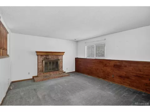 Living - 16314 Exposition Dr, Aurora, CO 80017 photo 2 of 5