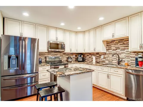 12023 E 3rd Ave, Aurora, CO 80011 photo 10
