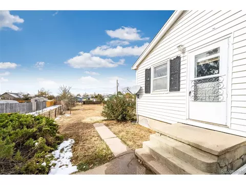 455 3rd St, Bennett, CO 80102 photo 4