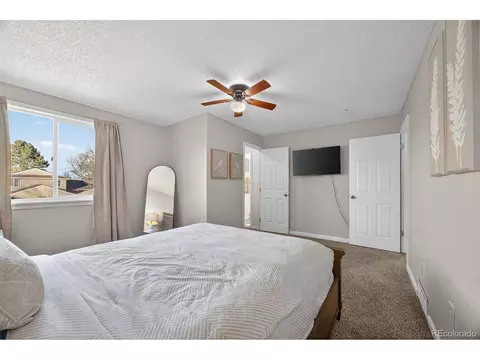 Bedroom - 5414 E 113th Ave, Thornton, CO 80233 photo 4 of 6