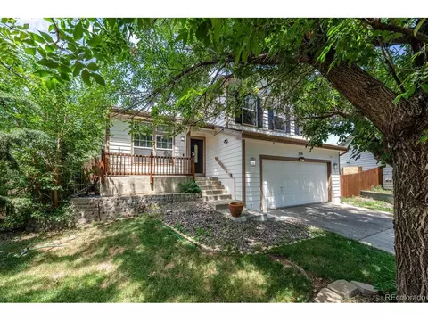 389 N 18th Ct, Brighton, CO 80601