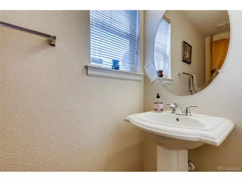 Undisclosed, Aurora, CO 80017 photo 13