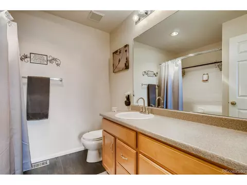 Undisclosed, Aurora, CO 80017 photo 18