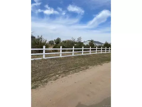 40505 County Rd 10, Bennett, CO 80102 photo 11