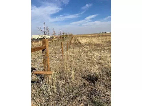40505 County Rd 10, Bennett, CO 80102 photo 8