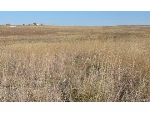 40505 County Rd 10, Bennett, CO 80102 photo 9
