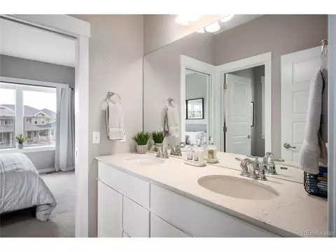 8499 E 54th Pl, Denver, CO 80238 photo 25