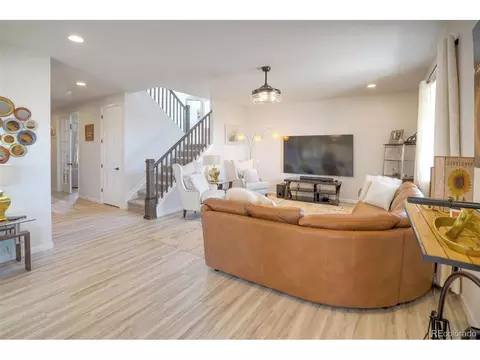 Living - 188 S Waterloo St, Aurora, CO 80018 photo 3 of 5