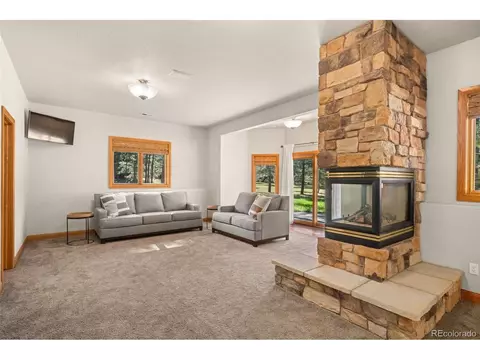 17840 Queensmere Dr, Monument, CO 80132 photo 33