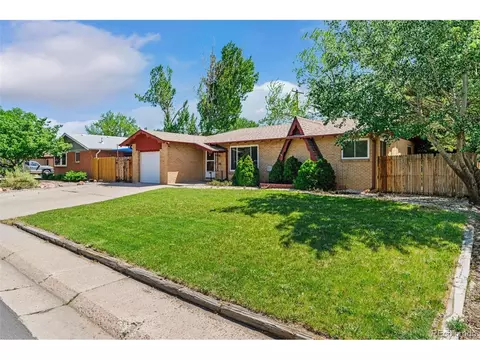 5920 Garrison St, Arvada, CO 80004