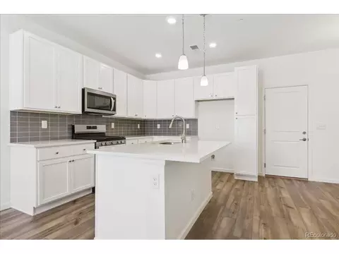 6800 Merseyside Ln, Castle Pines, CO 80108