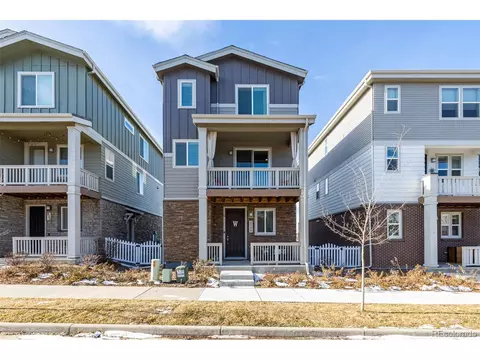 2380 S Scranton St, Aurora, CO 80014