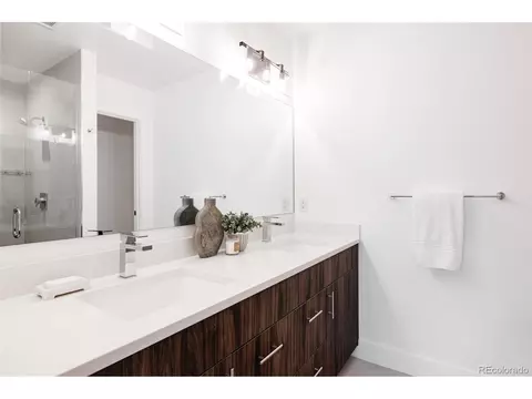 2457 Walnut St, Boulder, CO 80302 photo 17