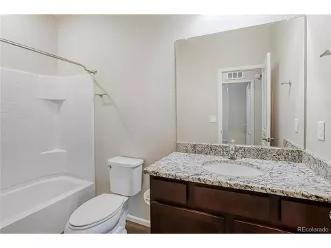 Bath - 7002 Shavano Cir, Longmont, CO 80504 photo 1 of 1