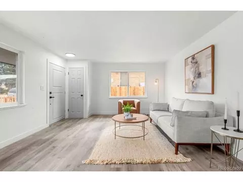 3313 Jasmine St, Denver, CO 80207