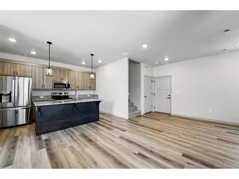 260 E 4th St, Berthoud, CO 80513 photo 4