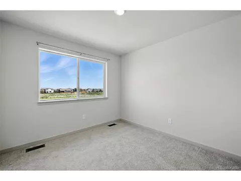 260 E 4th St, Berthoud, CO 80513 photo 10