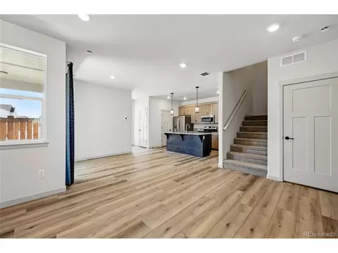 260 E 4th St, Berthoud, CO 80513 photo 6