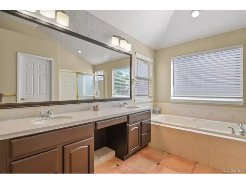 Bath - 18093 E Alamo Dr, Centennial, CO 80015 photo 3 of 5
