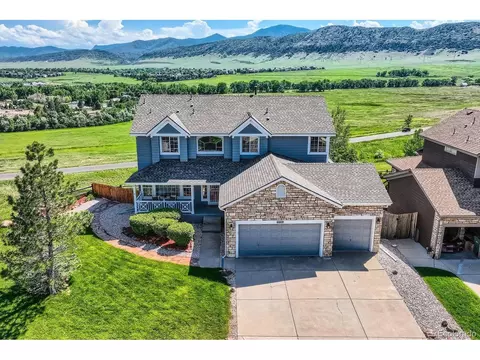 8915 S Field Ct, Littleton, CO 80128