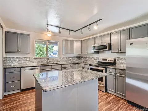 10792 Allendale Dr, Arvada, CO 80004 photo 4