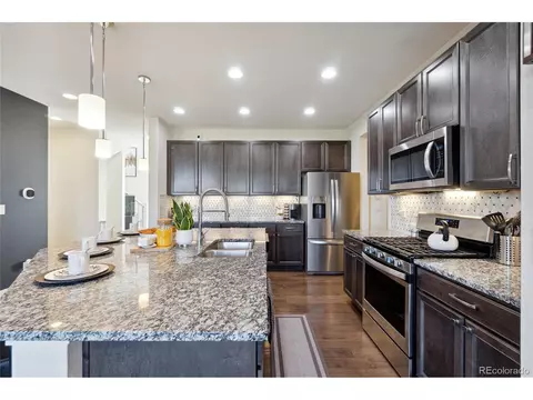 15525 E 47th Dr, Denver, CO 80239 photo 12