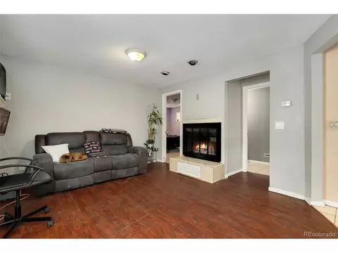 13703 E 24th Ave, Aurora, CO 80011 photo 2