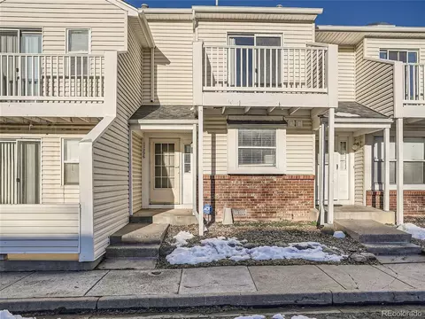 17296 E Ford Dr, Aurora, CO 80017