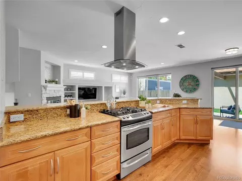 2249 S Marion St, Denver, CO 80210 photo 16