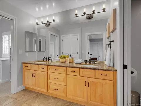 2249 S Marion St, Denver, CO 80210 photo 33