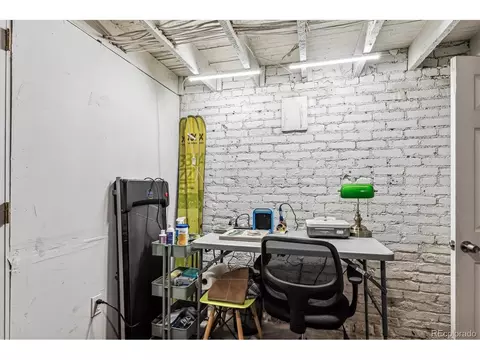 Undisclosed, Denver, CO 80211 photo 18