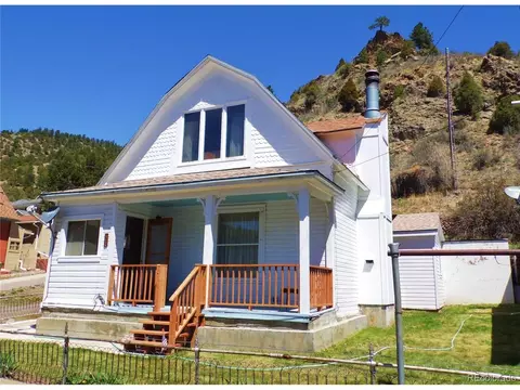 902 Virginia St, Idaho Springs, CO 80452