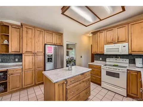 16519 E Hialeah Dr, Centennial, CO 80015 photo 12