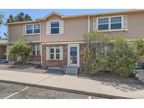 1504 S Ouray Cir #C, Aurora, CO 80017